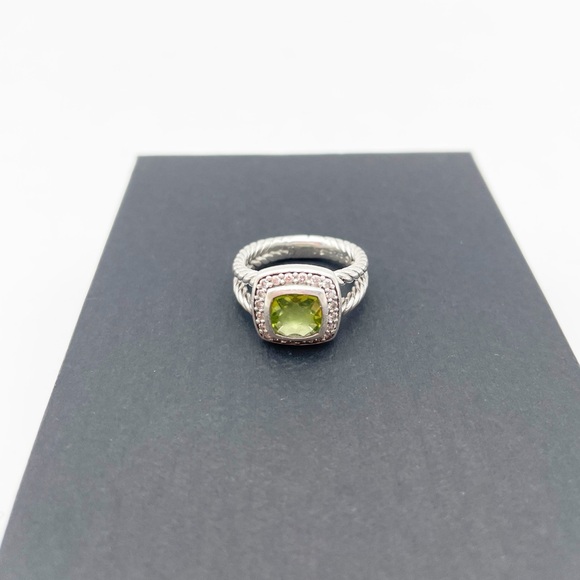 David Yurman Petite Peridot Sterling Silver Ring. Size 4.5 - Picture 6 of 12